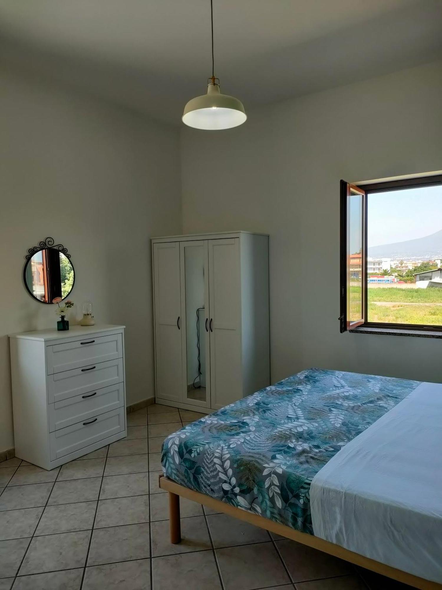 Ferienwohnung Lilla Housing Castellammare di Stabia Exterior foto